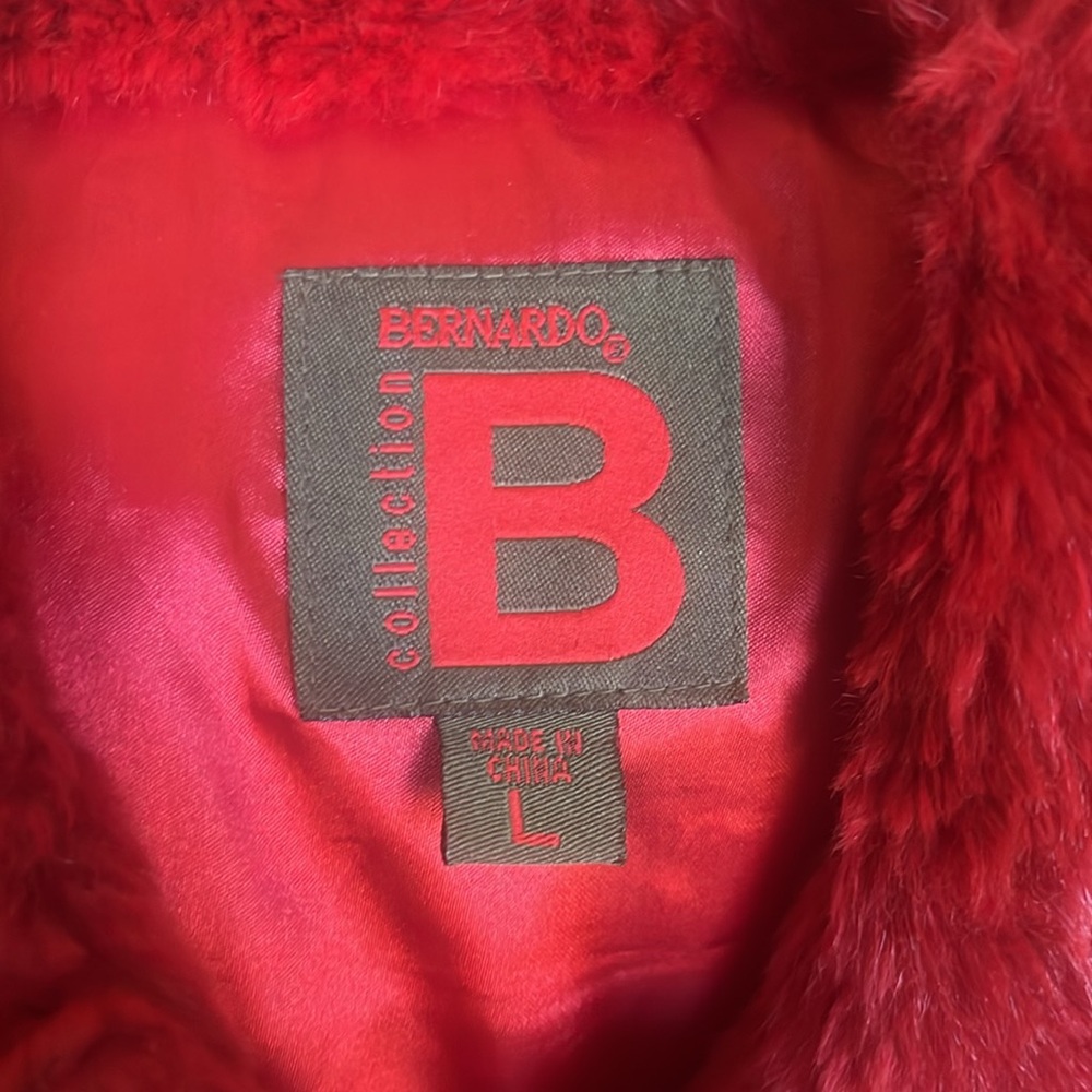 Red Rabbit fur coat - Picture 5 of 6